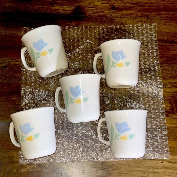 Corningware Friendship Pattern Tea/Coffee Cups/Mugs China Drinkware Bundle SET/5 - Picture 1 of 16